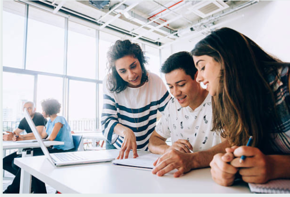 Instructor coaching student.