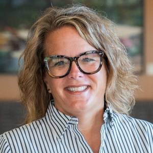 Portrait of Jennifer DeWaard