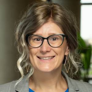 Portrait of Lindsay Stoetzel