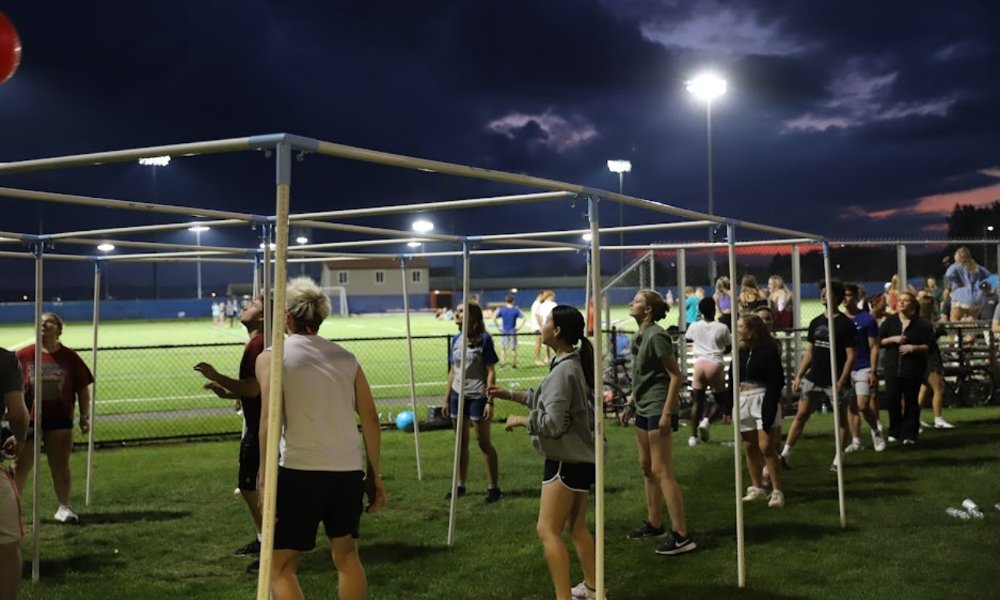 Ultimate Frisbee & Yard Games