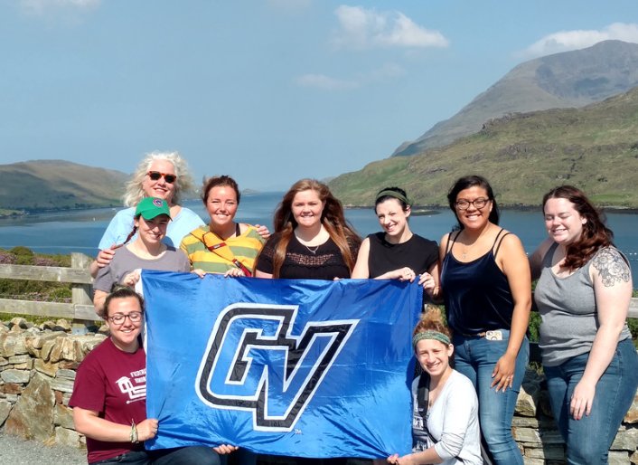Image of students on the Ireland: Social Work study abroad program.