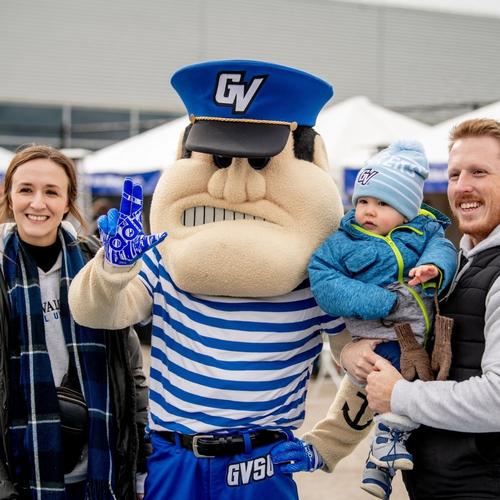 Alumni Homecoming Tailgate