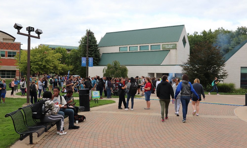 Free Cookout & Carnival!