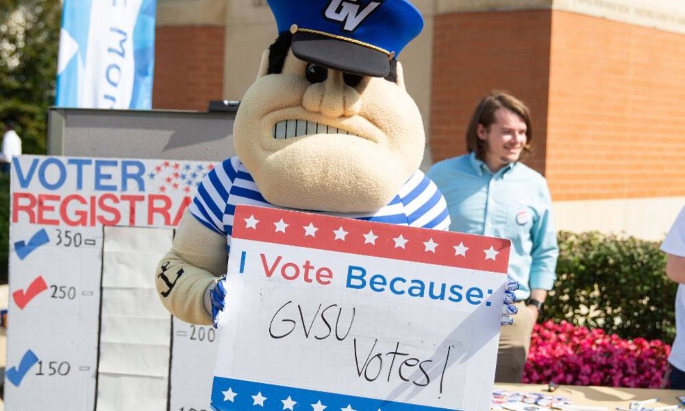 Vote in Kirkhof with the Allendale Township Satellite Clerkýs Office