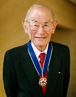Fred Korematsu with medal