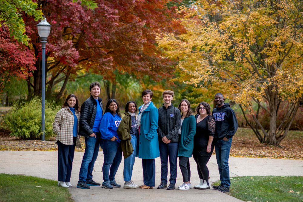 2022-2023 VSAB Committee and Dr. Jenny Hall-Jones/VP (middle)