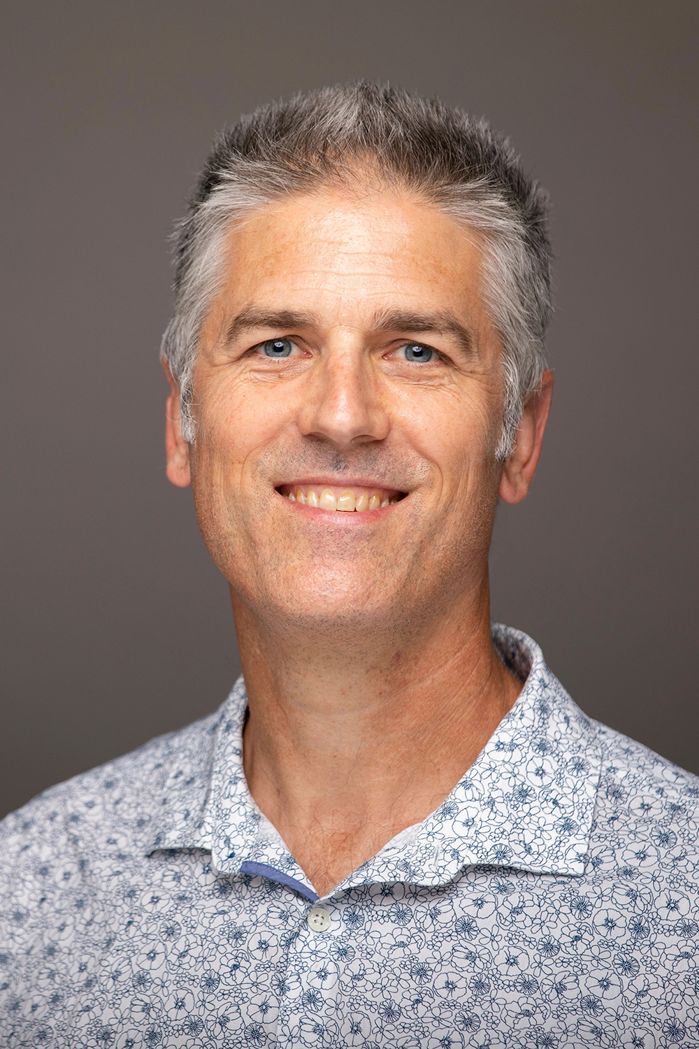 headshot of David Sinn
