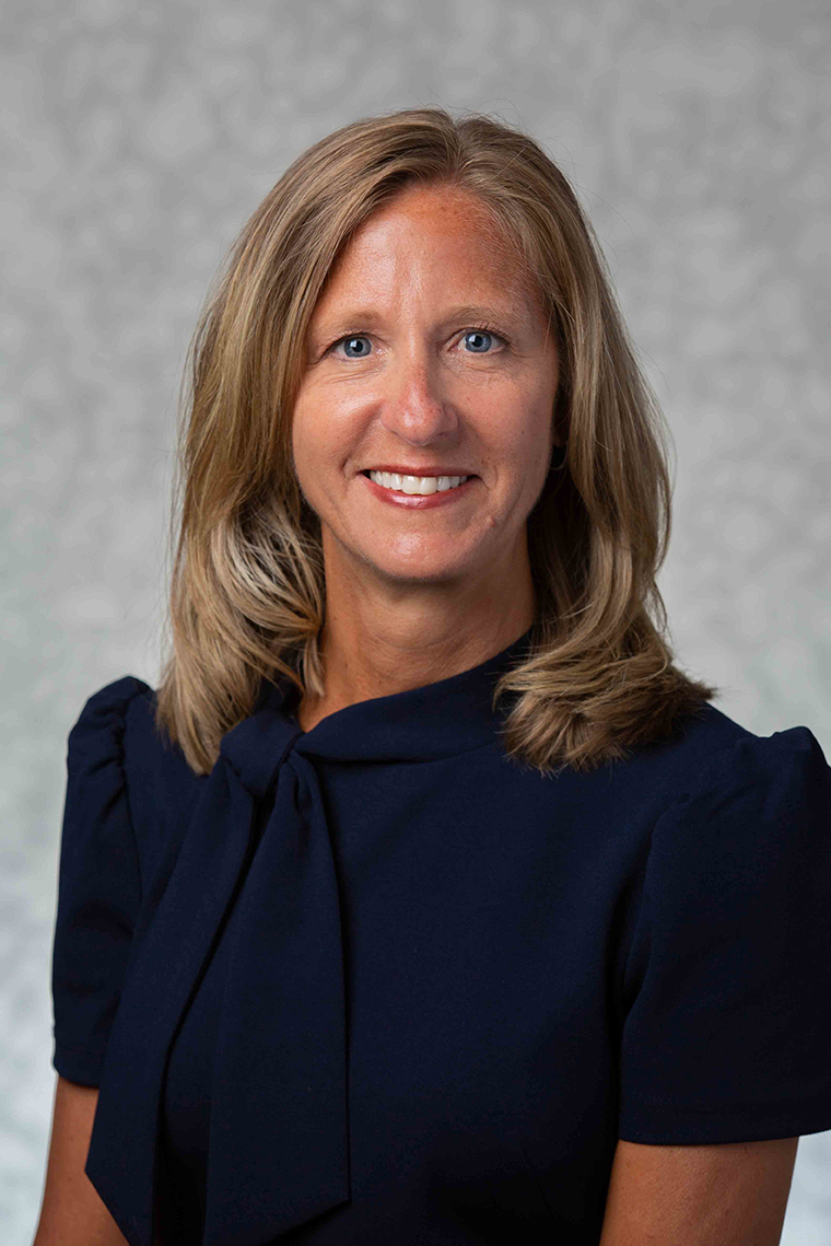 headshot, Jodi Chycinski