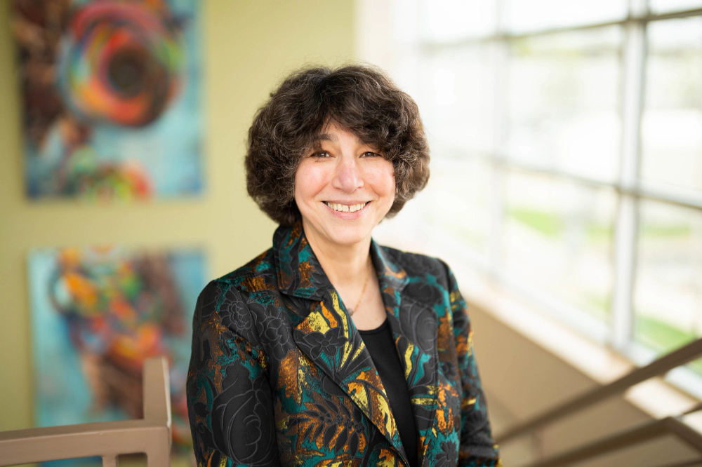 Lesley Slavitt