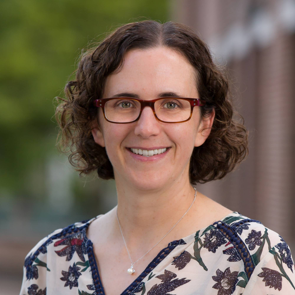 headshot of Anne McNeil