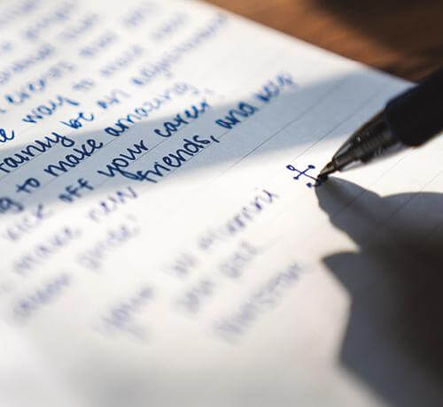 Read article No move-in help, but alumni support for students continues