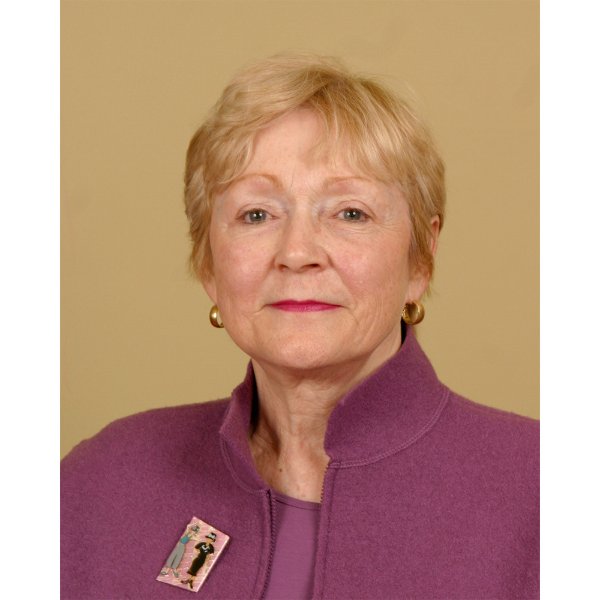 Headshot of Patricia Oldt