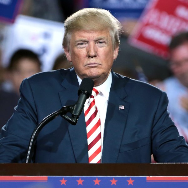 Donald Trump speaking with supporters at a campaign rally at the Prescott Valley Event Center in Prescott Valley, Arizona. (Gage Skidmore/Creative Commons)
