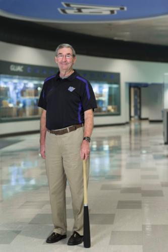 Doug Woods will be among the honorees at a reception Saturday that celebrates advancing women in sports.