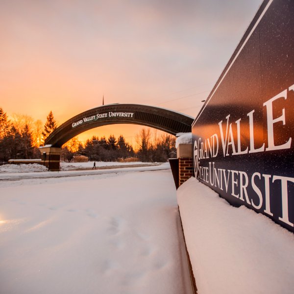 A picture of the Grand Valley entrance in Allendale at sunrise