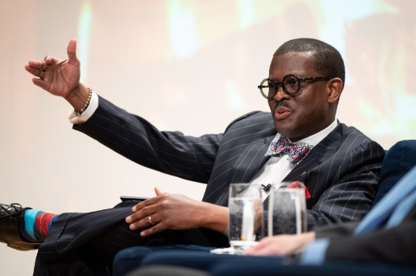 Guest Quentin Messer Jr. discusses a point during the Fireside Chat panel.