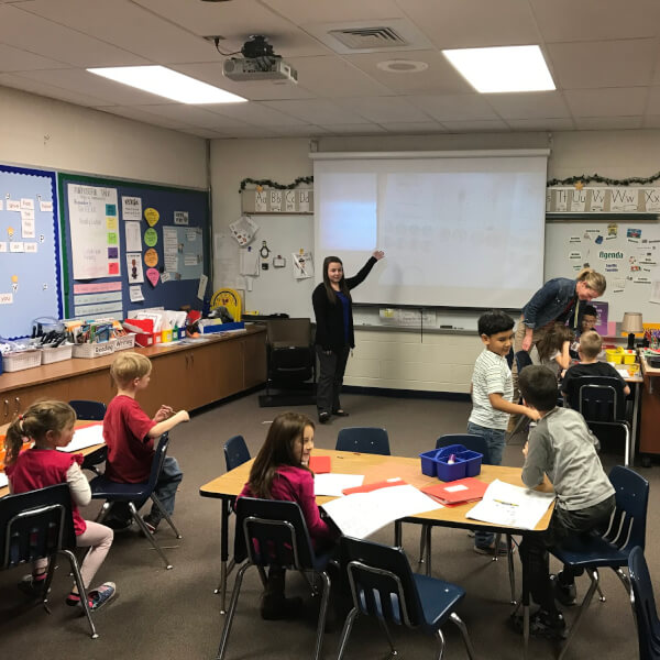 Grand Valley student teachers work alongside Alpine Elementary School teachers.