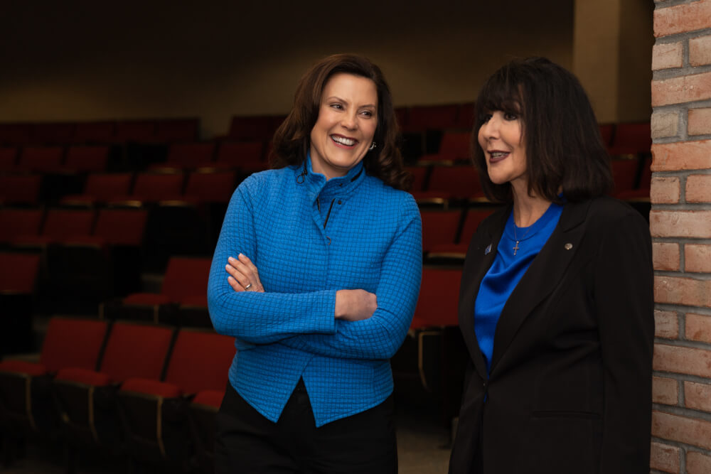 governor chatting with president Mantella