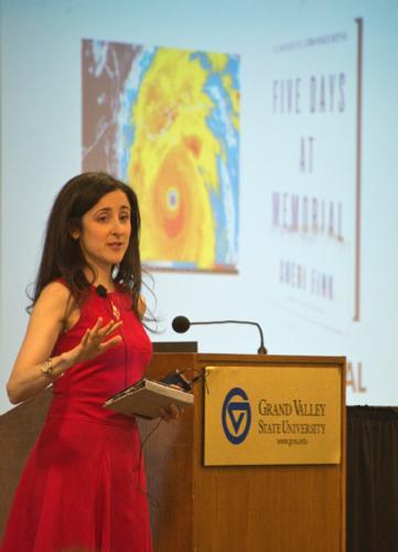 Sheri Fink speaks at the Kirkhof Center March 25.