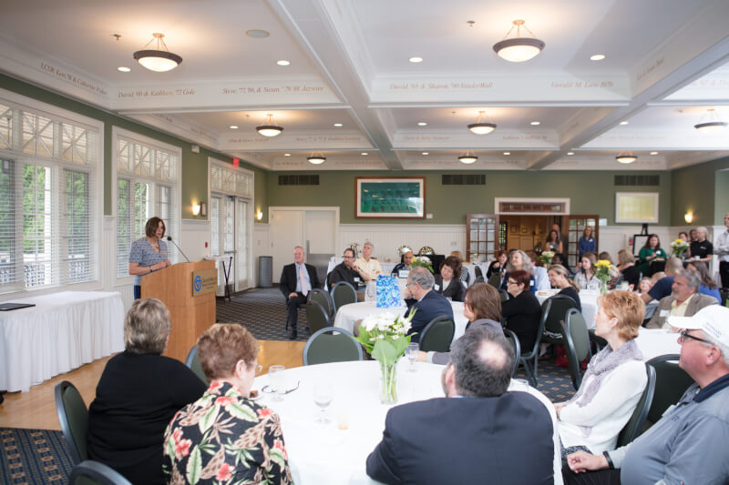 Anne Hiskes addresses the reception guests.
