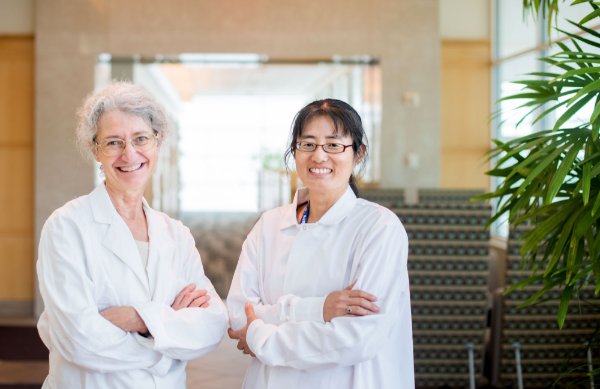 Cell and molecular biology faculty members Sheila Blackman and Pei-Lan Tsou.