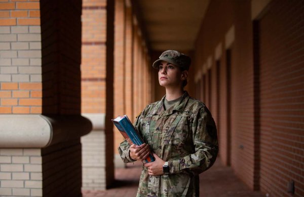 A student Vet posts on the Pew Grand Rapids Campus