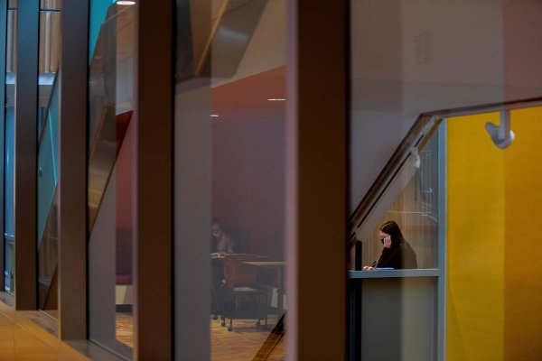 A student studies in the Mary Idema Pew Library
