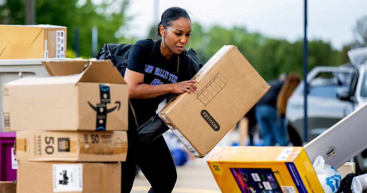 Move-In 2026: Lakers return and so does the campus vibrancy