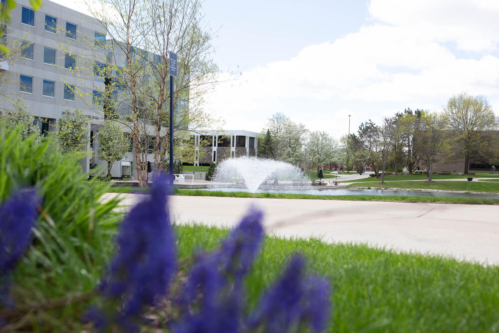 Fountain in front of Zumberge Hall 