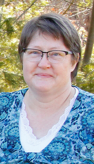 headshot: Andrea Schwallier