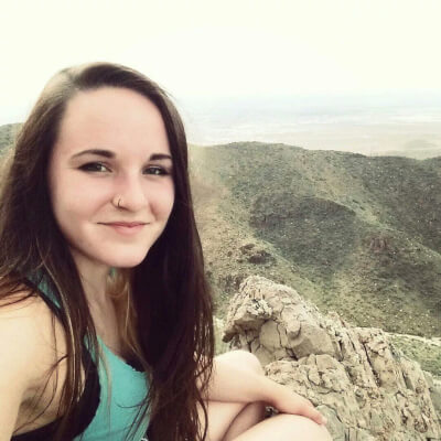 Jessica Knoertzer headshot