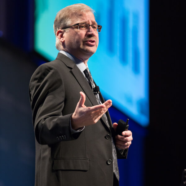 Isely presents his 2017 economic forecast.