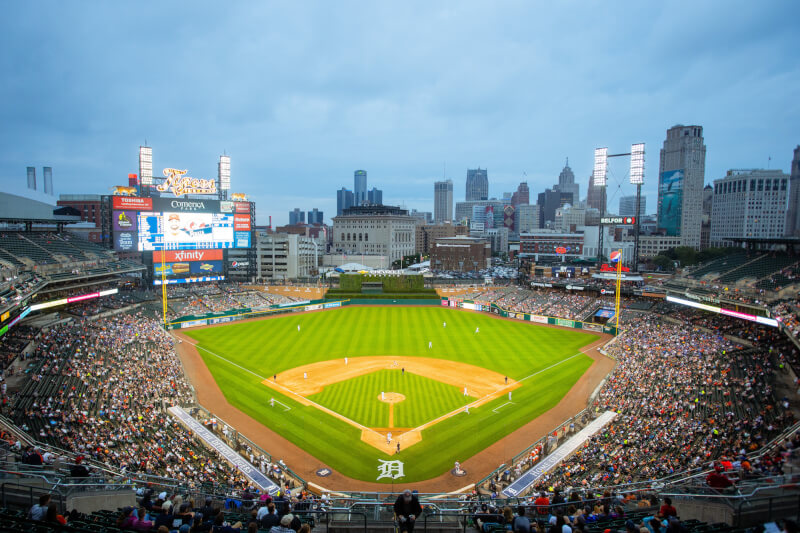 A wide shot of the stadium.