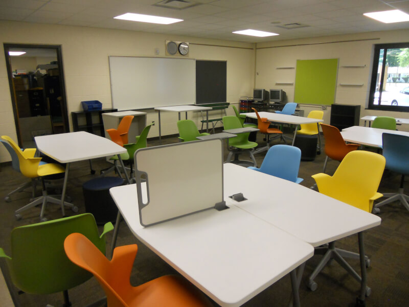 Photo of activity-permissible classroom