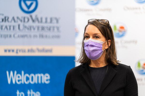 Lisa Stefanovsky, health officer, discusses the effectiveness of the Pfizer vaccine. She is wearing a purple mask.