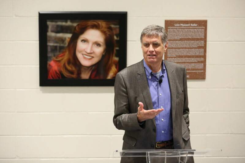 Fred Keller speaking about Linn's desire to inspire young, aspiring musicians, especially vocalists.