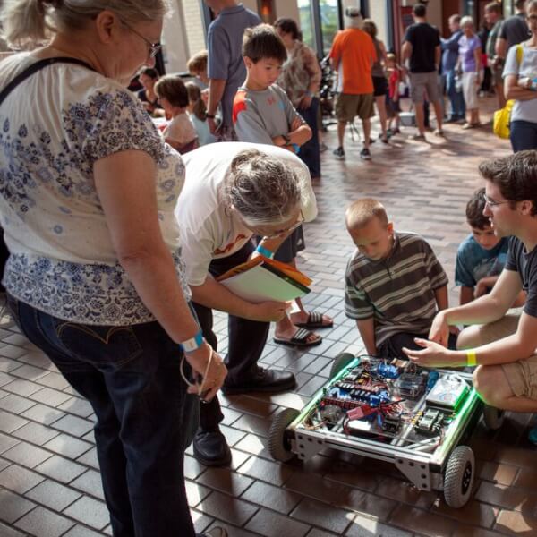 a photo from last year's faire.