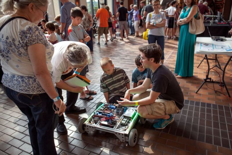 a photo from last year's faire.