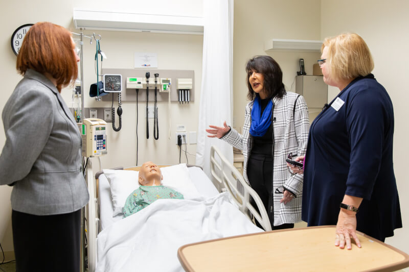 President-elect Mantella touring the Cook-DeVos Center for Health Sciences.