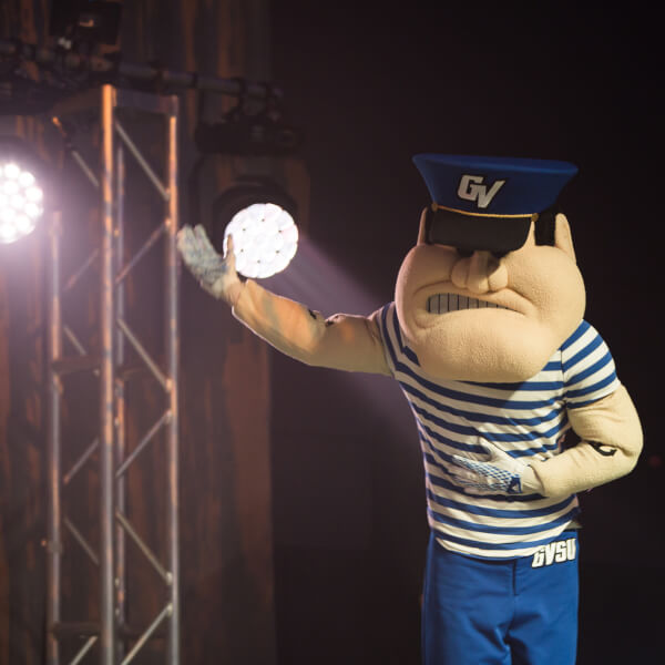 Louie the Laker on stage