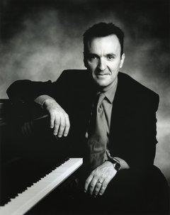 Kurt Ellenberger is a semi-finalist in the Carnegie Hall Great Arts Blogger Challenge