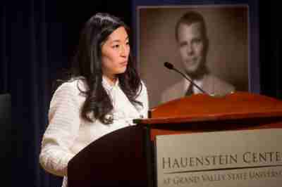 Director Megan Rydecki introduces speaker at a Hauenstein Center event. 
