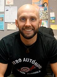 Tony Nelson will give a presentation on October 3 about his work at a bilingual adult high school in Chicago.